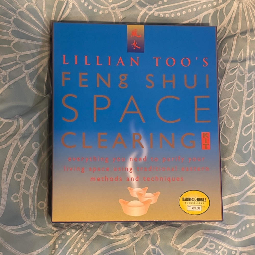 Lillian Too's Feng Shui Space Clearing Book